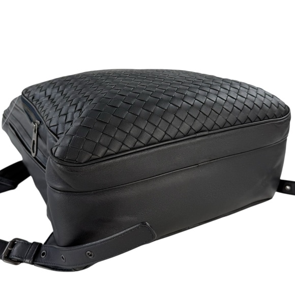 Bottega Veneta Intrecciato Leather Backpack - Picture 11 of 13